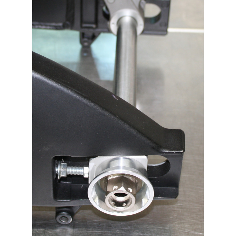 Fast Frank Racing 11-18 Suzuki GSX-R 600 / 750 Rear Axle Quick